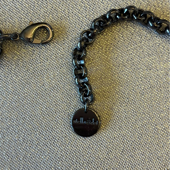 Mercury Necklace - Picture 2 of 3